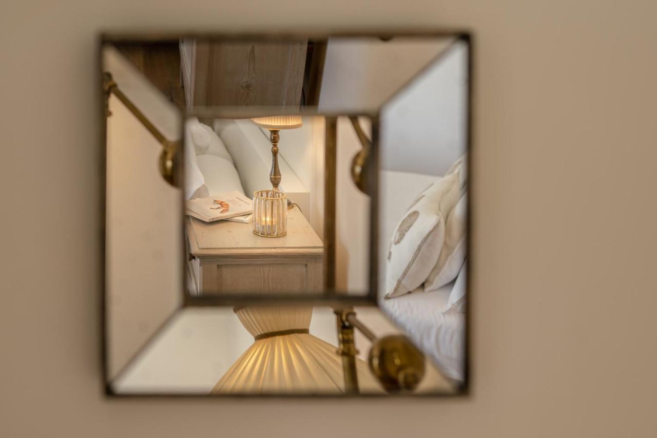 Ostra Vetere Casavostra - Ambience Suites المظهر الخارجي الصورة