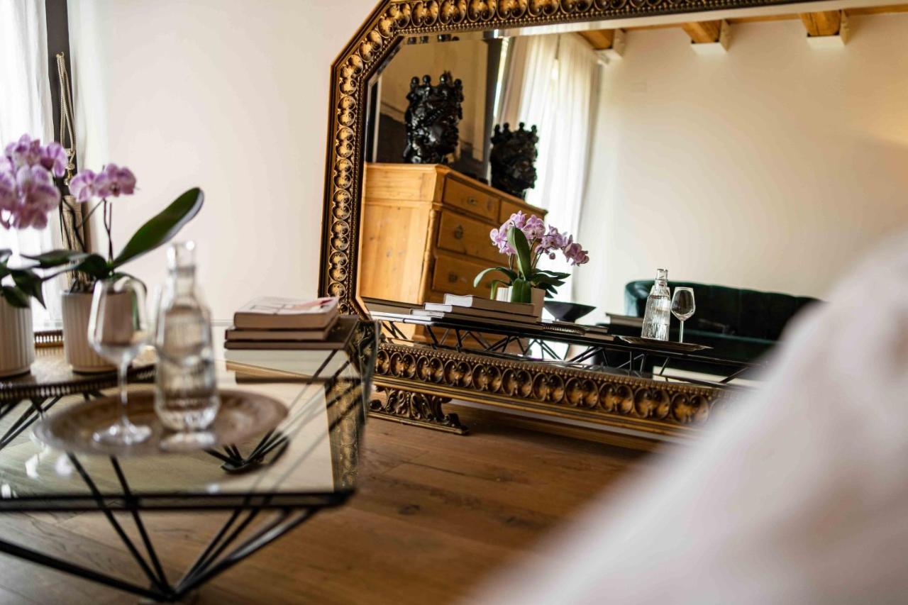 Ostra Vetere Casavostra - Ambience Suites المظهر الخارجي الصورة