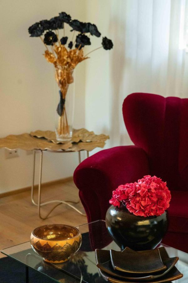 Ostra Vetere Casavostra - Ambience Suites المظهر الخارجي الصورة